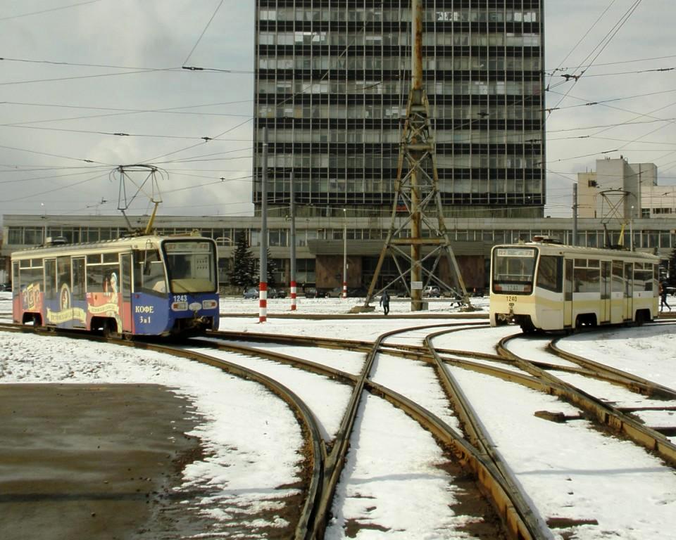 Нижний Новгород, 71-619КТ № 1243; Нижний Новгород, 71-619КТ № 1240