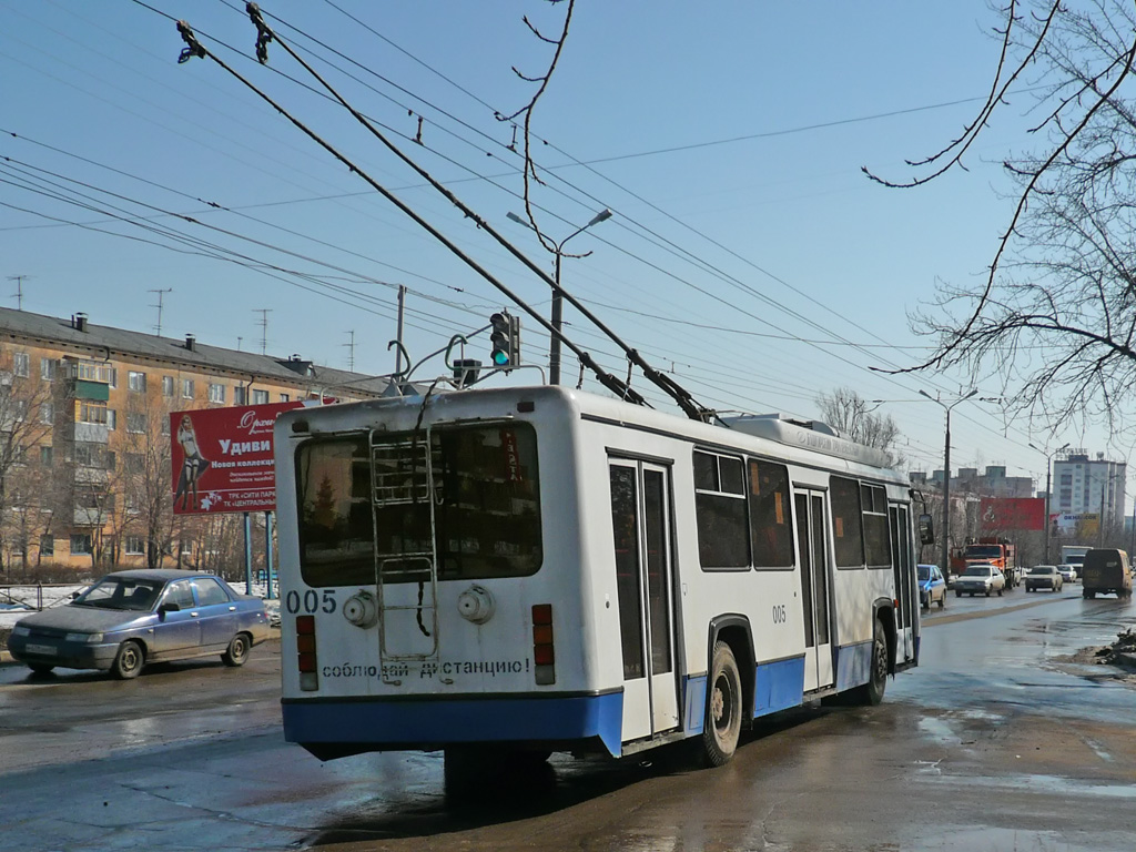 Novokujbyshevsk, BTZ-52761R № 005