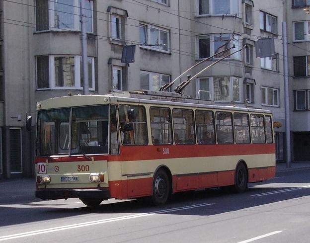 Каунас, Škoda 14Tr02/6 № 300