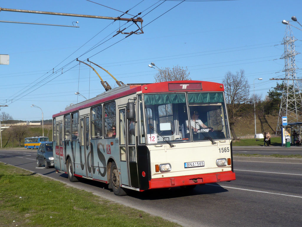Вильнюс, Škoda 14Tr11/6 № 1565
