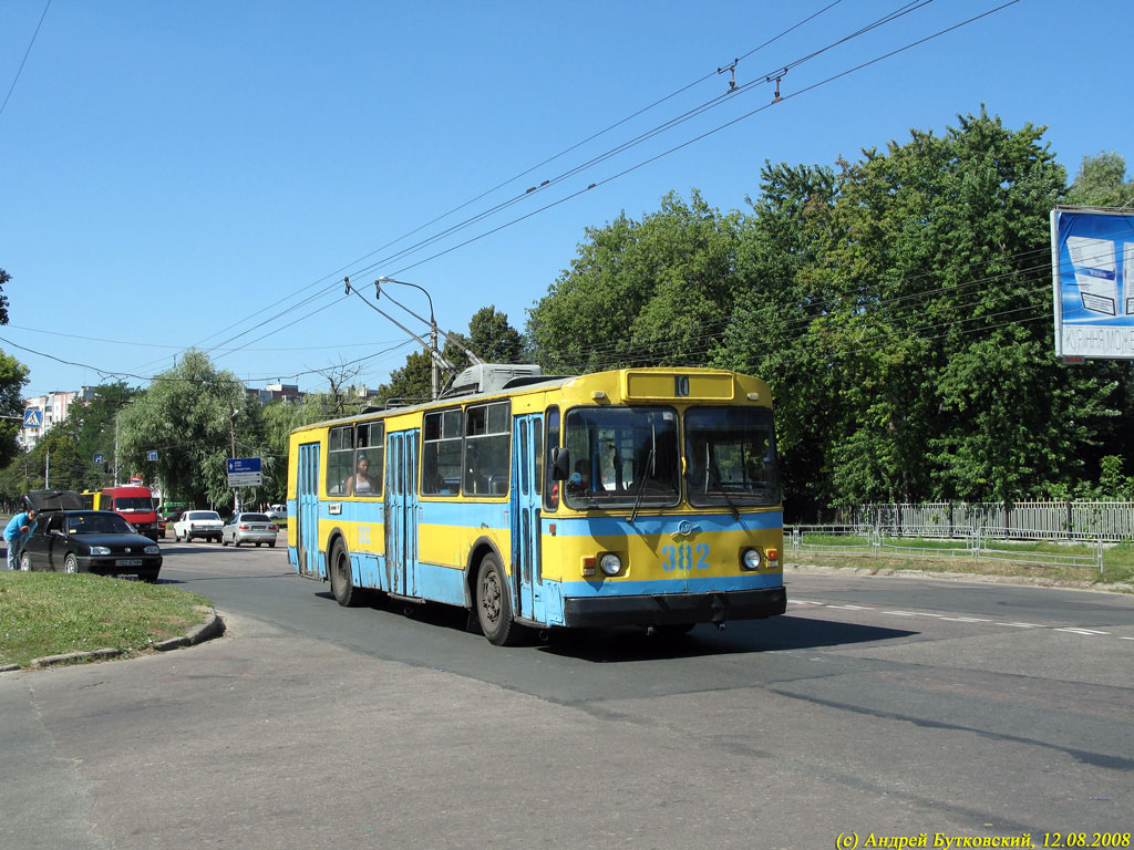 Чернигов, ЗиУ-682В-012 [В0А] № 382