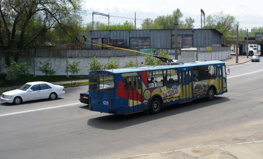 Алматы, ЗиУ-682Г-016  [Г0М] № 1035