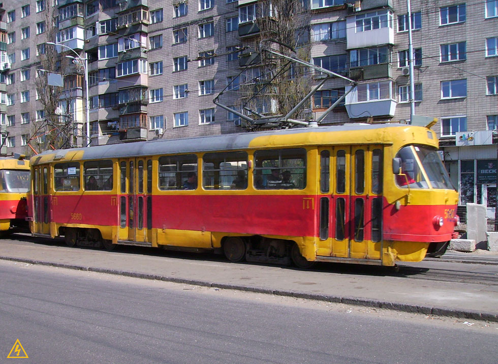 Kijev, Tatra T3SU — 5660