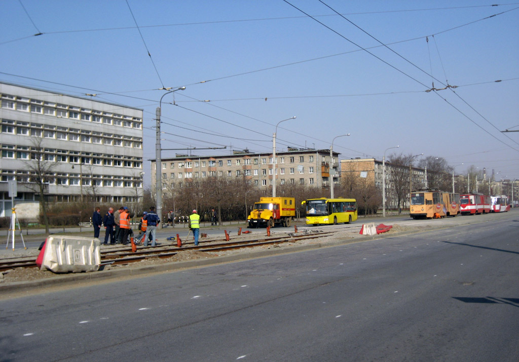 Sanktpēterburga — Track repairs