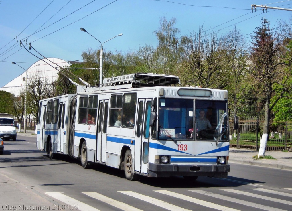 Луцк, ЮМЗ Т1 № 193