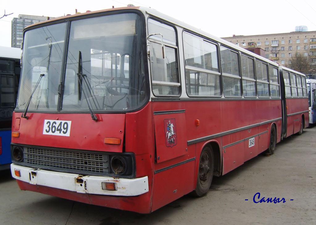 Moskva, Ikarus 280T č. 3649