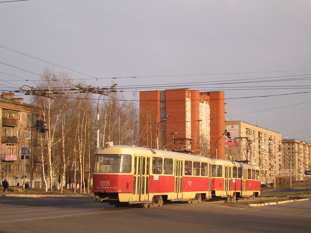 Ижевск, Tatra T3SU № 1205