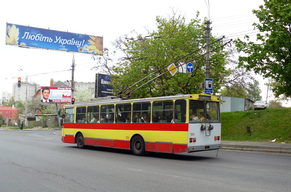 Kiova, Škoda 14Tr02/6 # 391