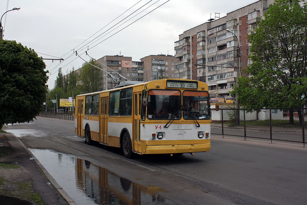 Черкаси, ЗиУ-682ГН № У-4