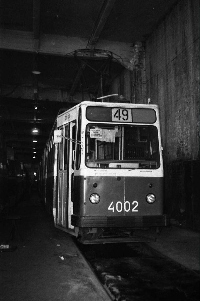 Санкт-Петербург, ЛВС-86К № 4002