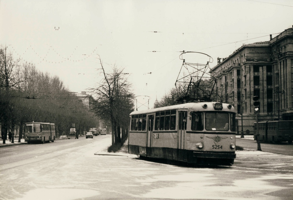 Санкт-Петербург, ЛМ-57 № 5254