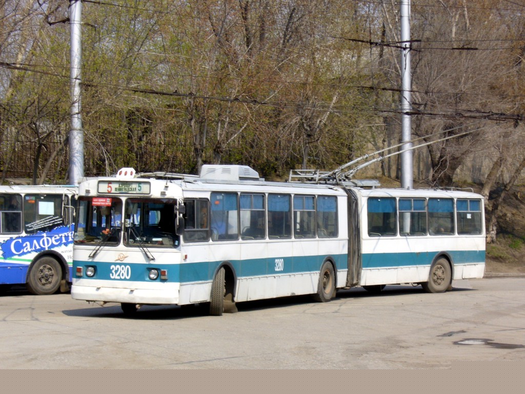 Novosibirsk, ZiU-620510 Br. 3280