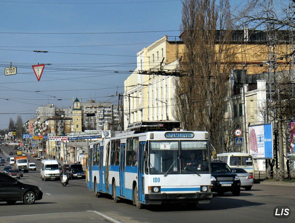 Kremenčuk, YMZ T1 № 180
