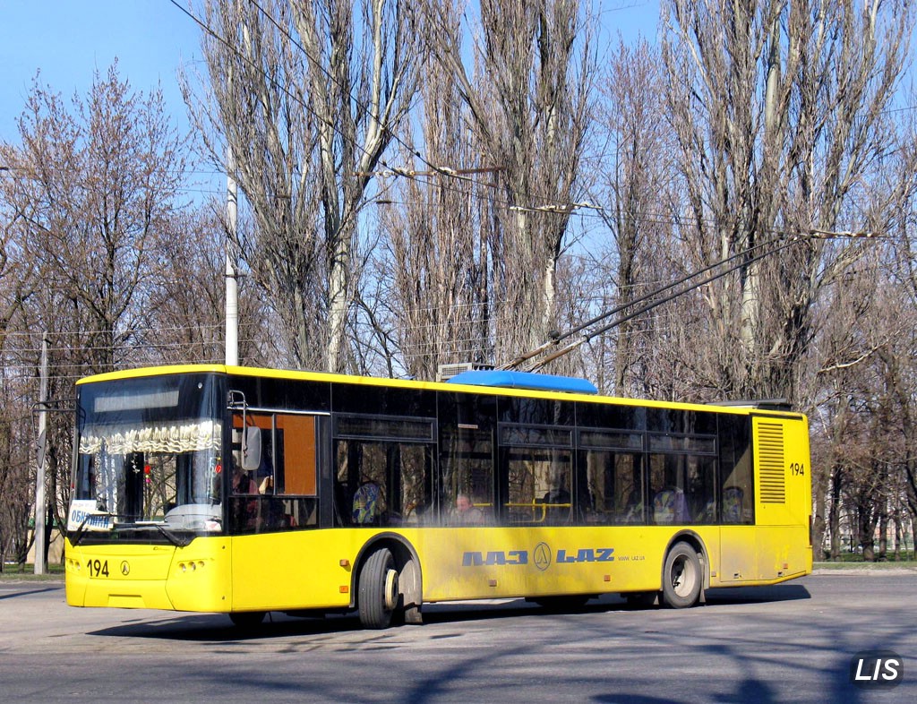 Кременчук, ЛАЗ E183D1 № 194