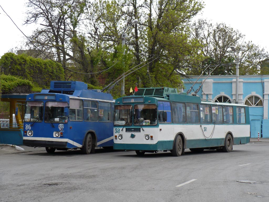 Taganrog, ZiU-682G [G00] № 86; Taganrog, BTZ-5276-01 № 58