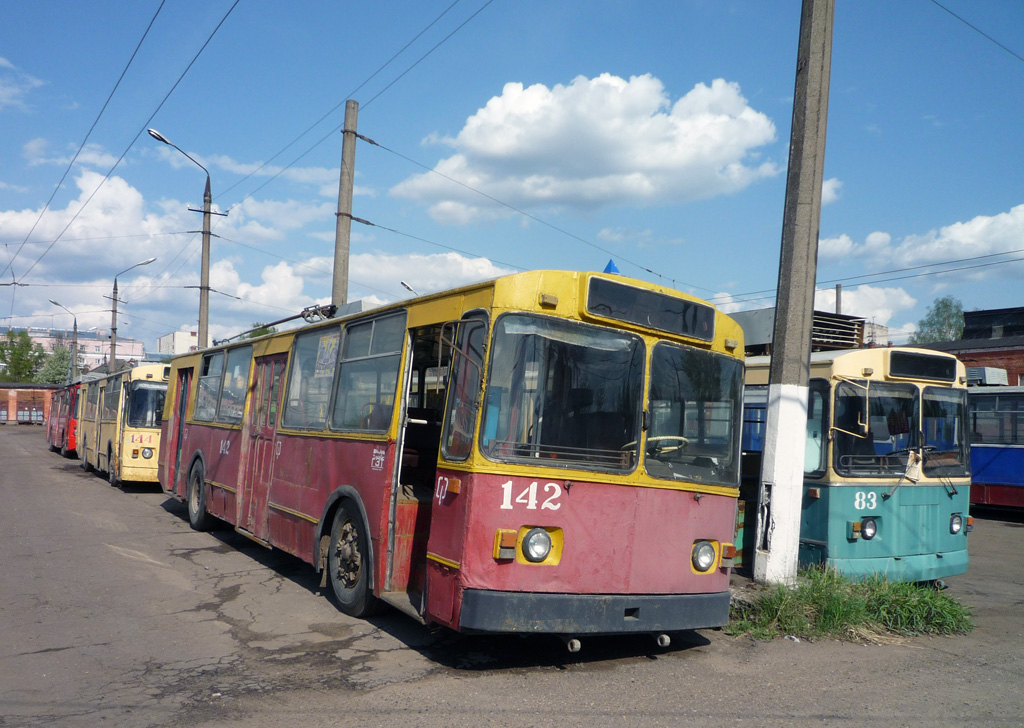 Тверь, ЗиУ-682В [В00] № 142
