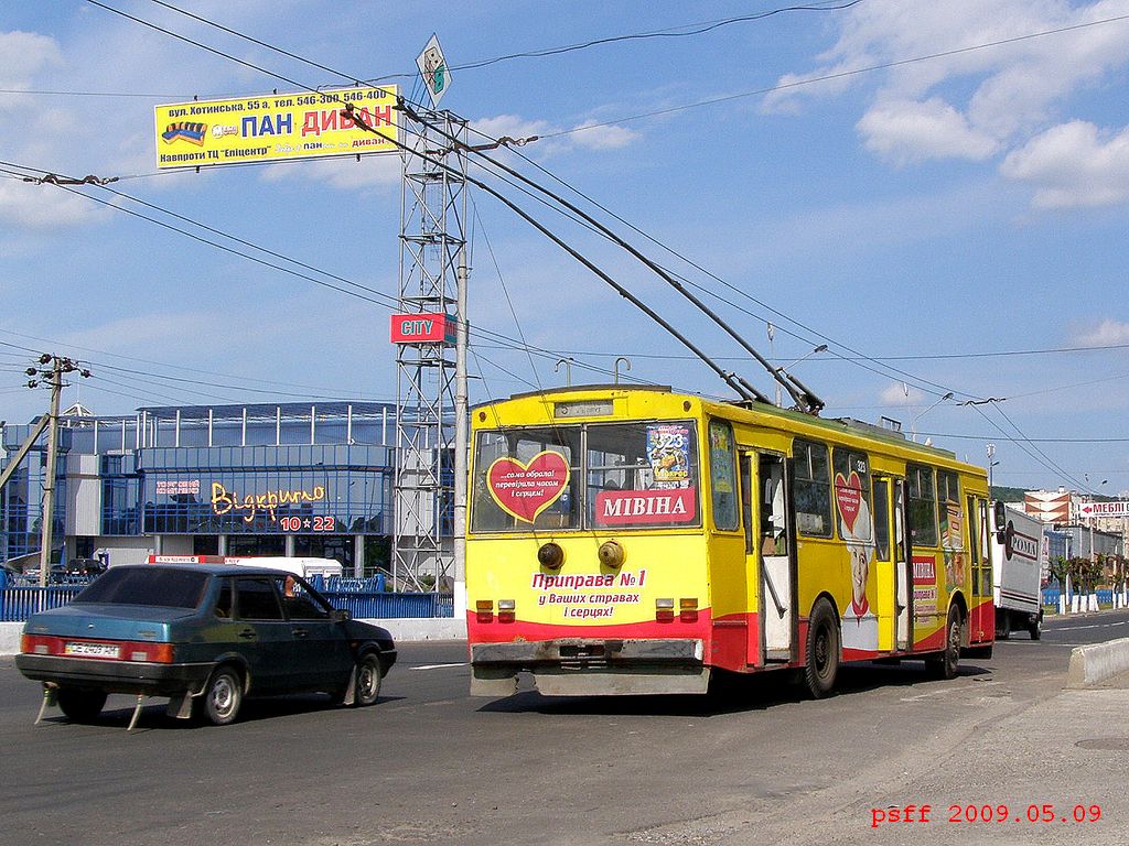 Черновцы, Škoda 14Tr89/6 № 323