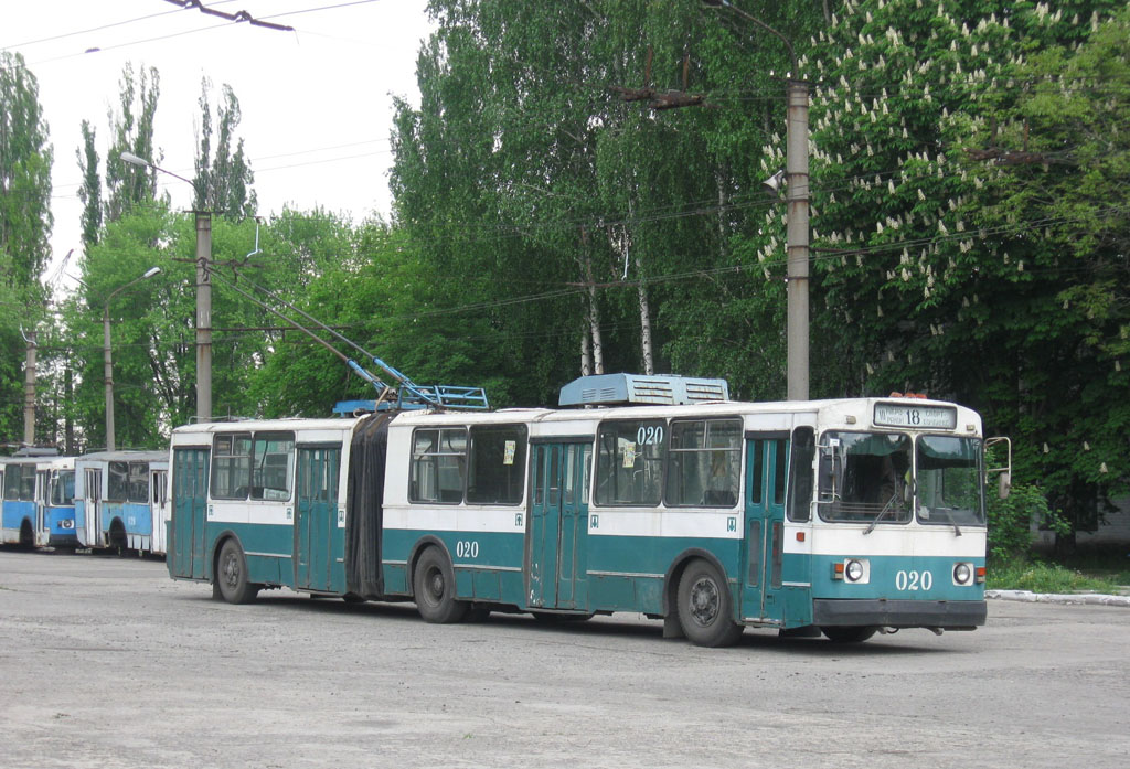 Кривой Рог, ЗиУ-683В01 № 020