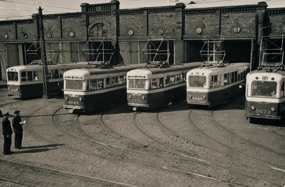 Санкт-Петербург, ЛМ-49 № 3647; Санкт-Петербург, ЛМ-47 № 3549; Санкт-Петербург, ЛМ-47 № 3575; Санкт-Петербург, ЛМ-49 № 3649; Санкт-Петербург, ЛМ-49 № 3633