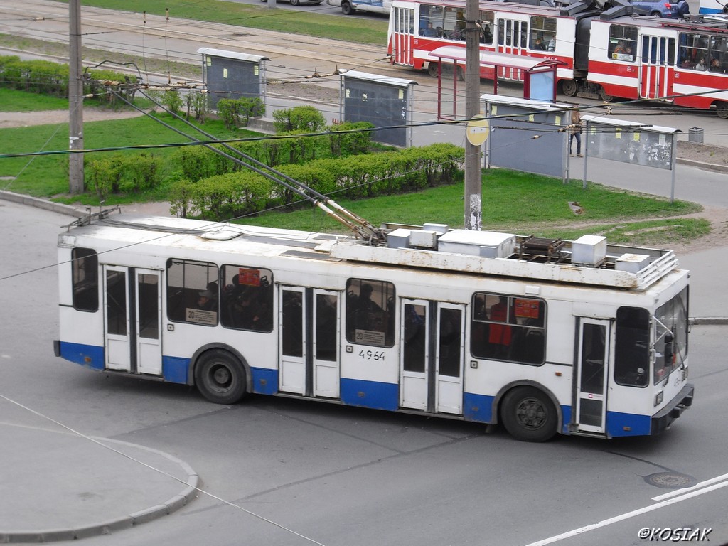 Санкт-Петербург, ПТЗ-5283 № 4964