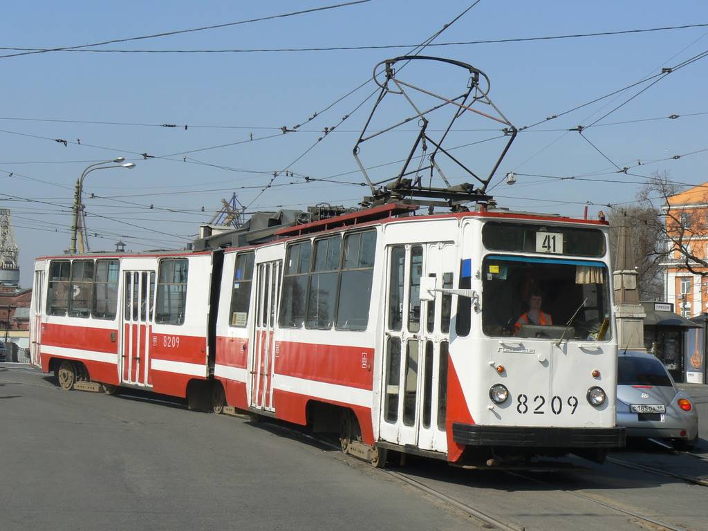 Санкт-Петербург, ЛВС-86К № 8209