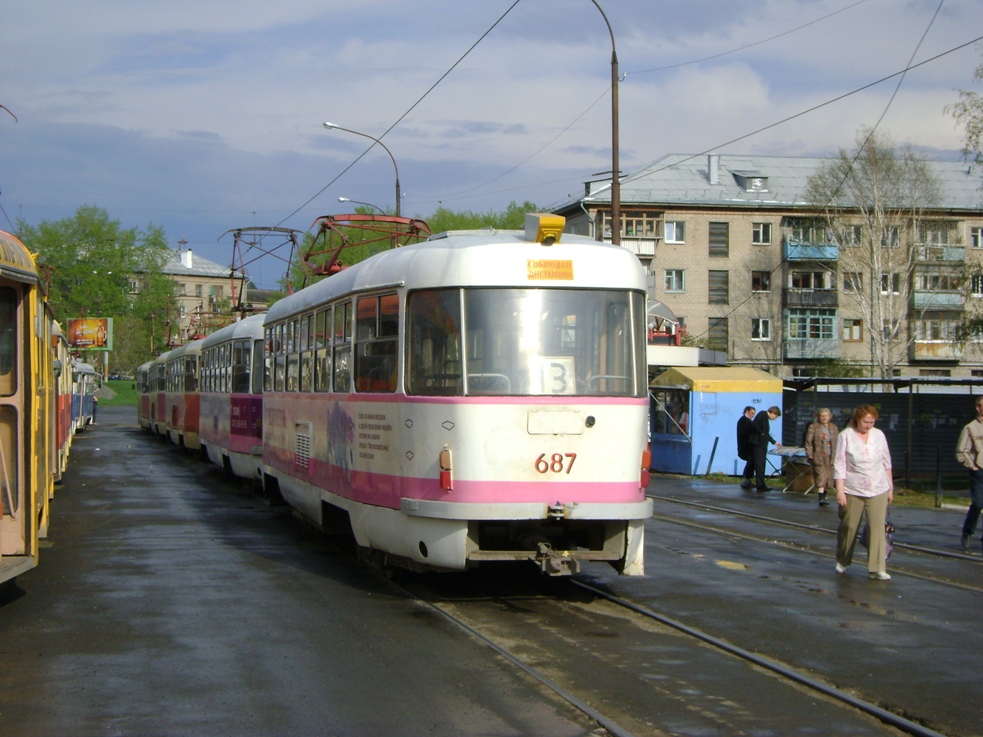 Yekaterinburg, Tatra T3SU № 687