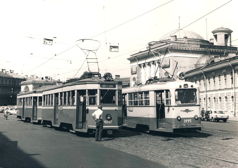 Санкт-Петербург, ЛМ-33 № 4047; Санкт-Петербург, ЛМ-49 № 3995; Санкт-Петербург — Исторические фотографии трамвайных вагонов