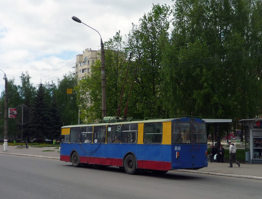 Тверь, ЗиУ-682В № 86; Тверь — Троллейбусные линии: Пролетарский район
