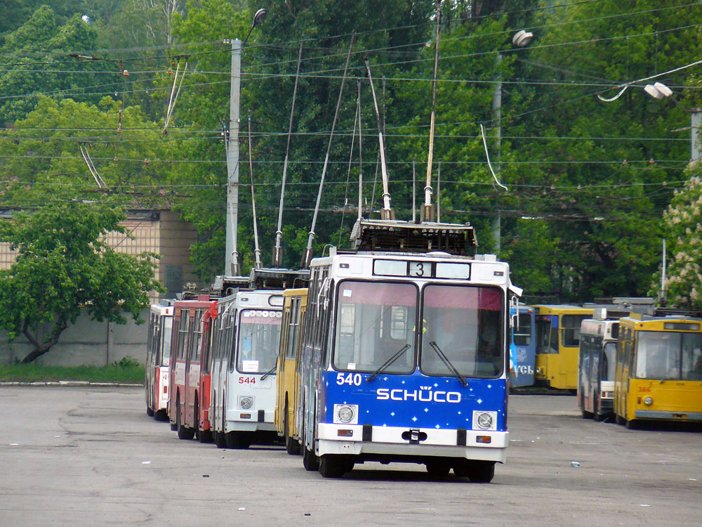 Киев, ЮМЗ Т2 № 540