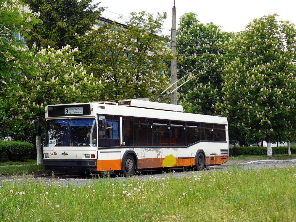 Kyjev, MAZ-103T č. 3715