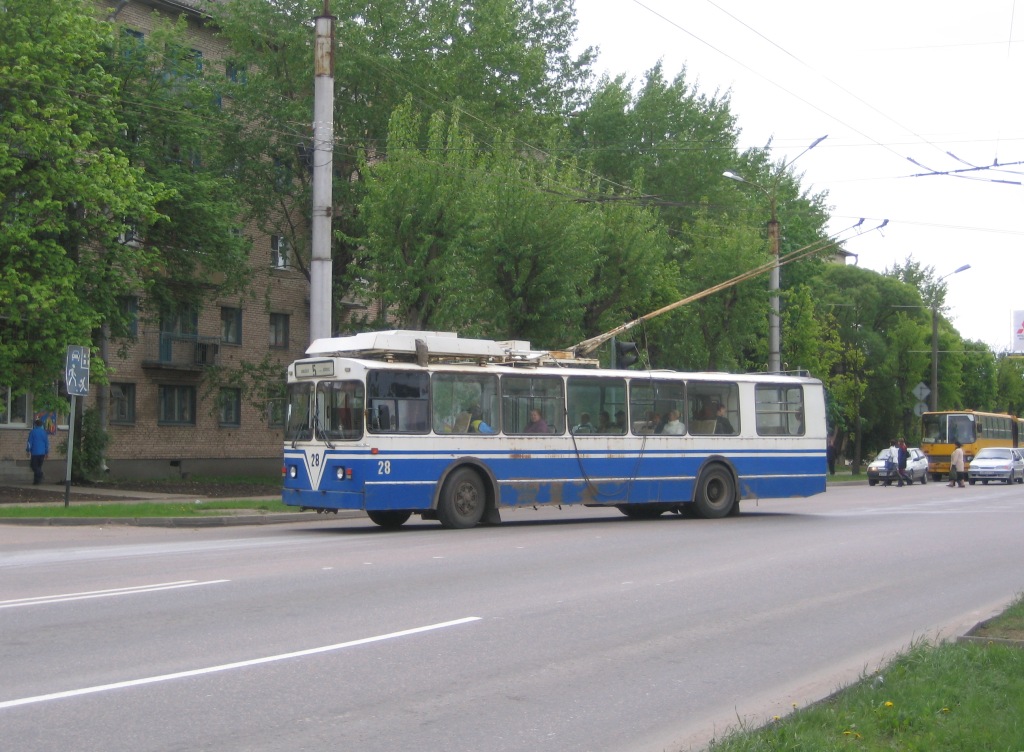 Великий Новгород, ЗиУ-682 КР Иваново № 28