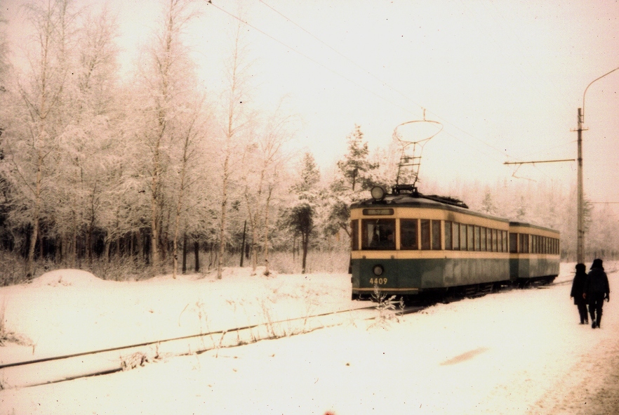 სანქტ-პეტერბურგი, LM-33 № 4409