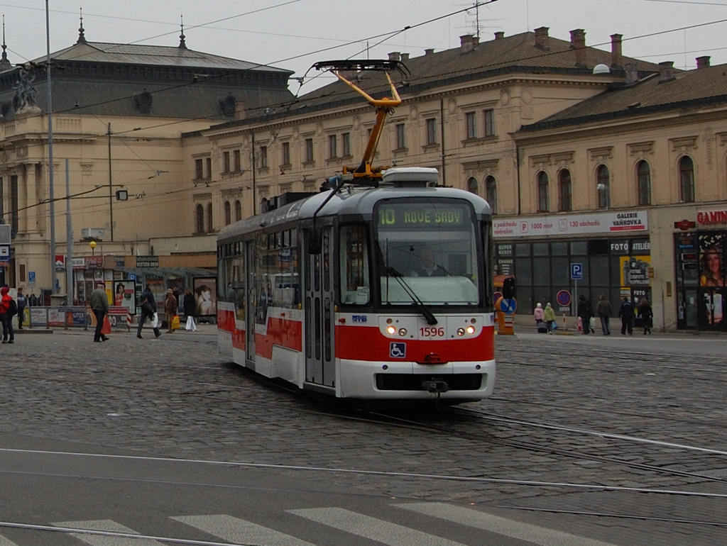 Брно, Vario LFR.E № 1596