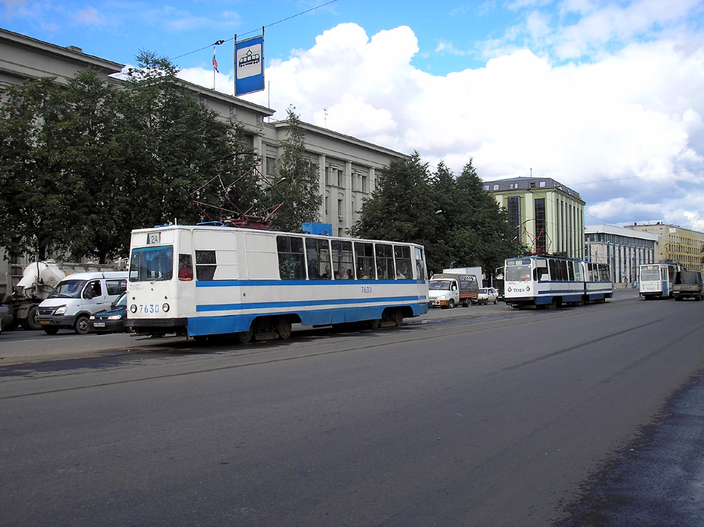 Санкт-Петербург, ЛМ-68М № 7630