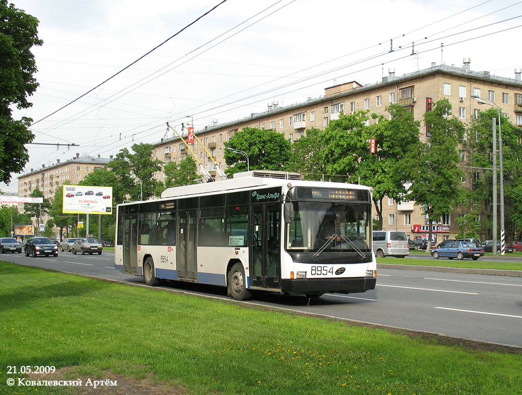 Москва, ВМЗ-5298.01 (ВМЗ-463) № 8954