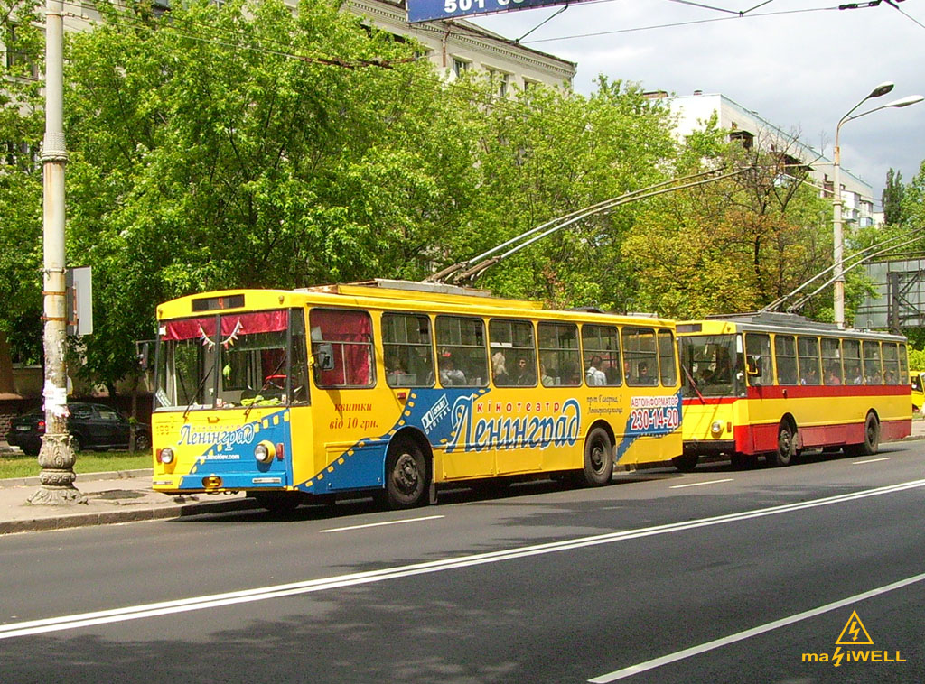 Киев, Škoda 14Tr02/6 № 199