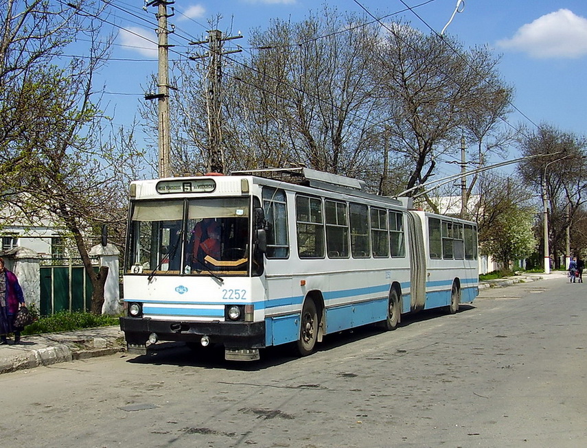 Крымский троллейбус, ЮМЗ Т1 № 2252