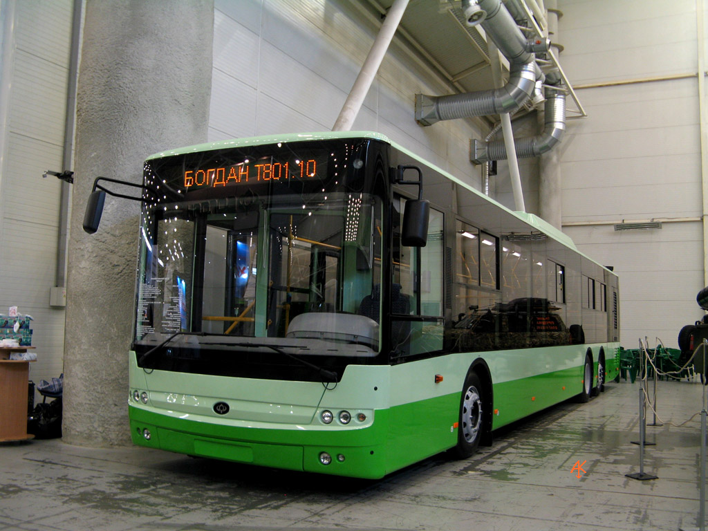 Киев, Богдан Т80110 № 001; Киев — Троллейбусы Богдан на выставке SIA-TIR'2009, май 2009