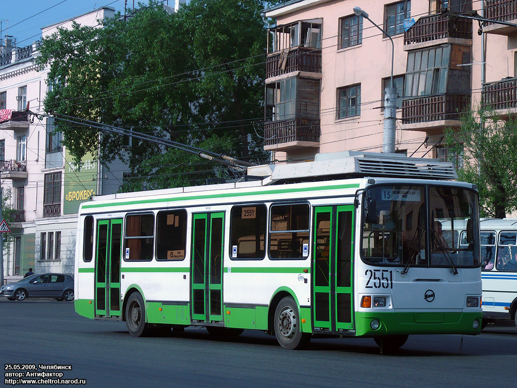 Челябинск, ЛиАЗ-5280 (ВЗТМ) № 2551