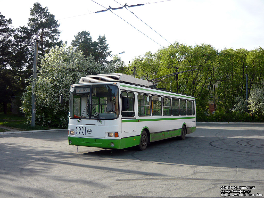 Челябинск, ЛиАЗ-5280 (ВЗТМ) № 3721