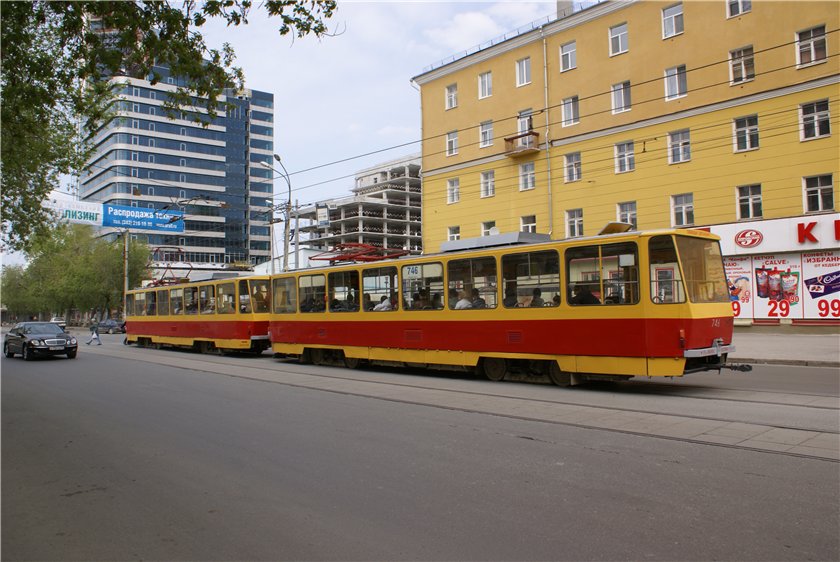 Екатеринбург, Tatra T6B5SU № 746