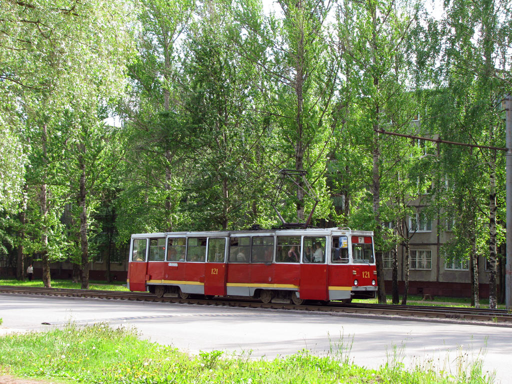 Jaroslawl, 71-605 (KTM-5M3) Nr. 121
