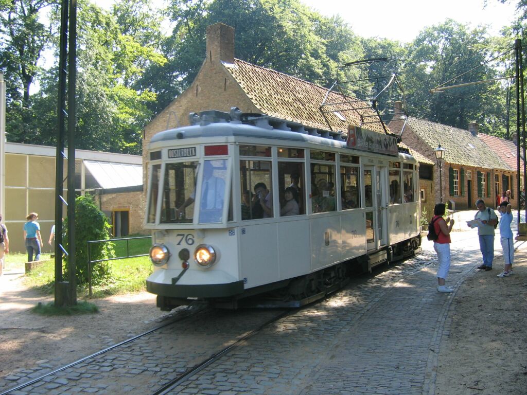 Арнем, Четырёхосный моторный вагон № 76