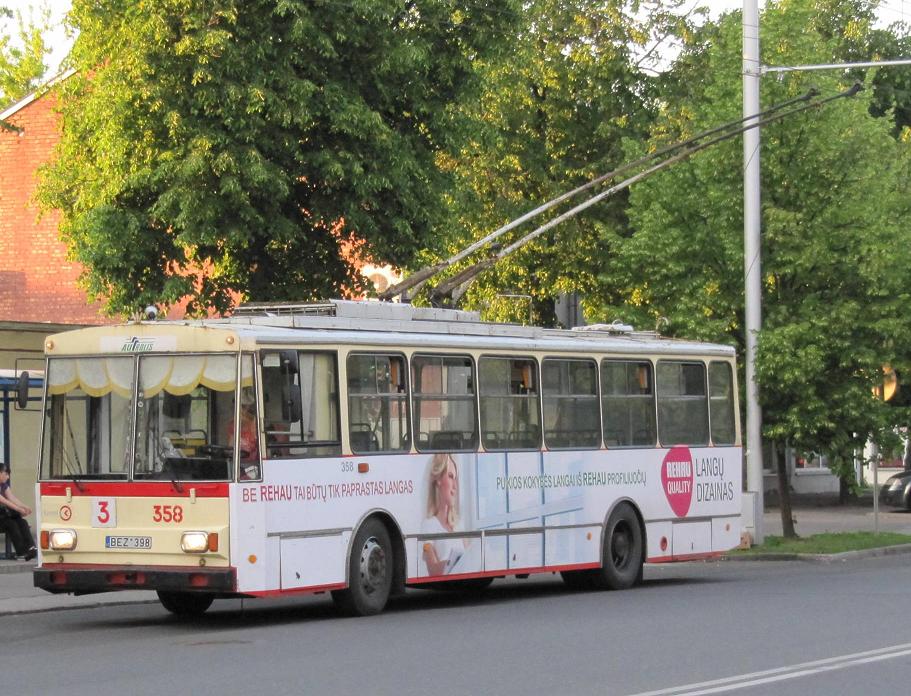 Каунас, Škoda 14Tr02 № 358