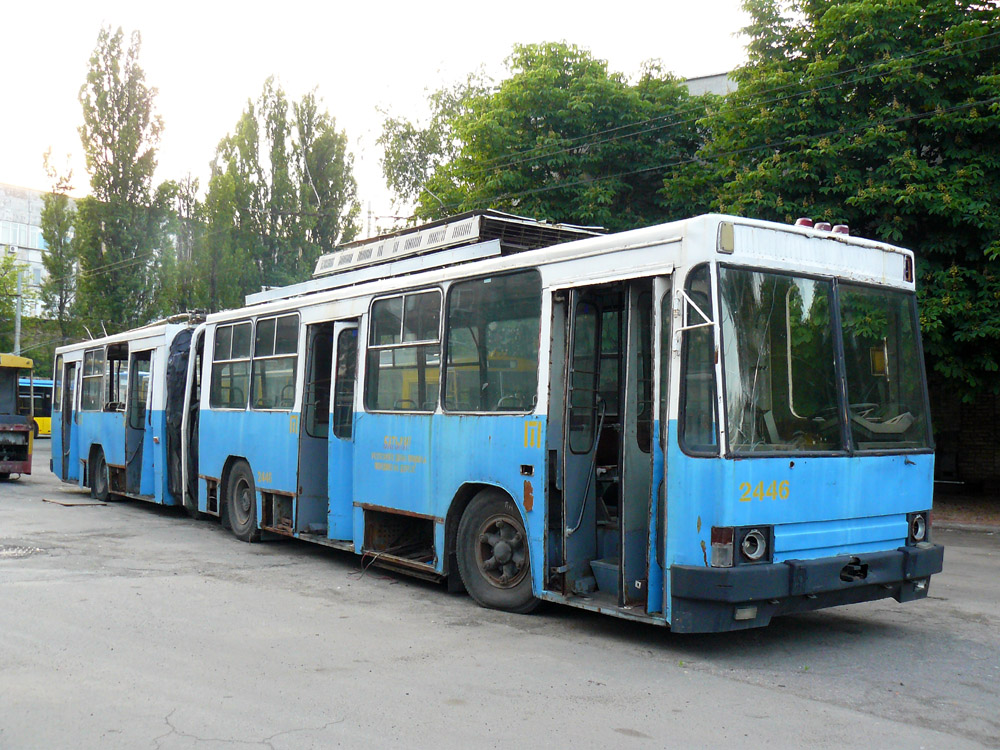 Киев, ЮМЗ Т1 № 2446