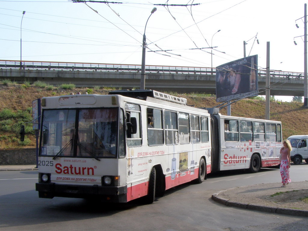 Одесса, ЮМЗ Т1 № 2025