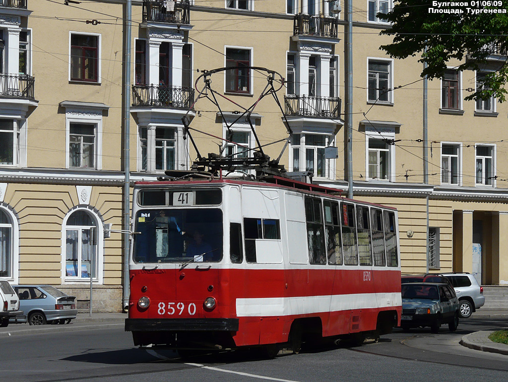 Санкт-Петербург, ЛМ-68М № 8590