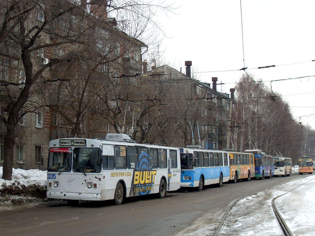 Новосибирск, ЗиУ-682В [В00] № 3235