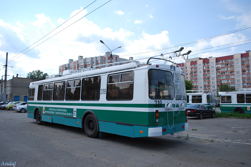 Воронеж, ЗиУ-682Г-016.02 № 319