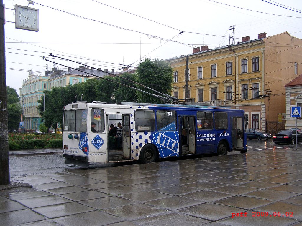 Черновцы, Škoda 14Tr89/6 № 281